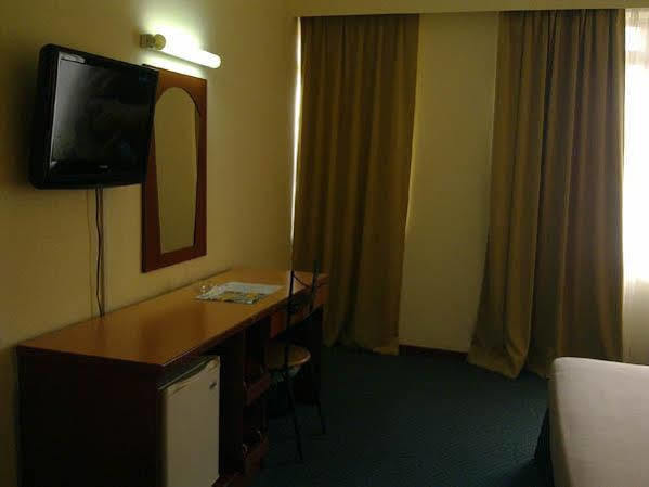 Hotel Caliber Kuala Lumpur Esterno foto