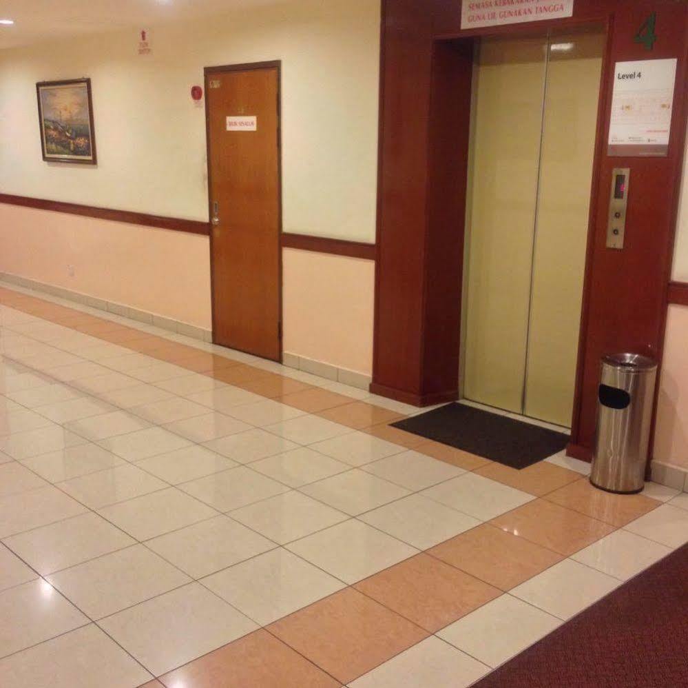 Hotel Caliber Kuala Lumpur Esterno foto